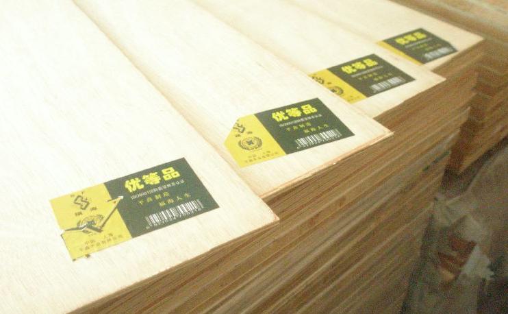 辨别胶合板