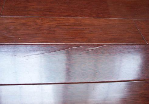 实木地板变形图片